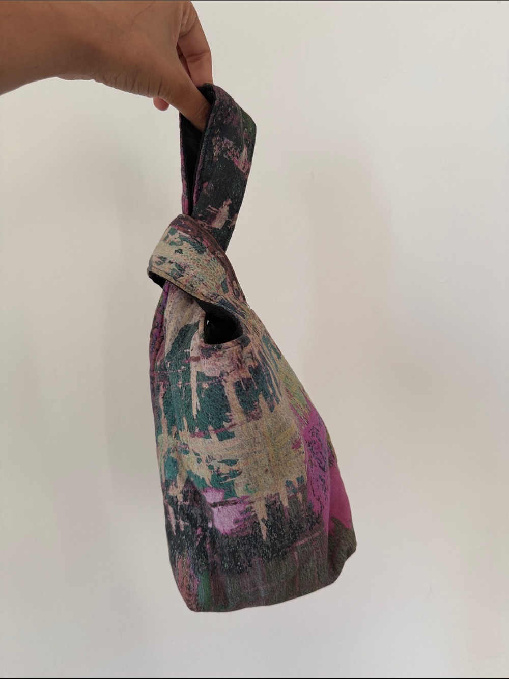 Carlton Yaito Abstract One Handle Knot Bag - Picture 2 of 6